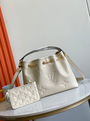 a1722672509403_4787 Monogram Emeinte