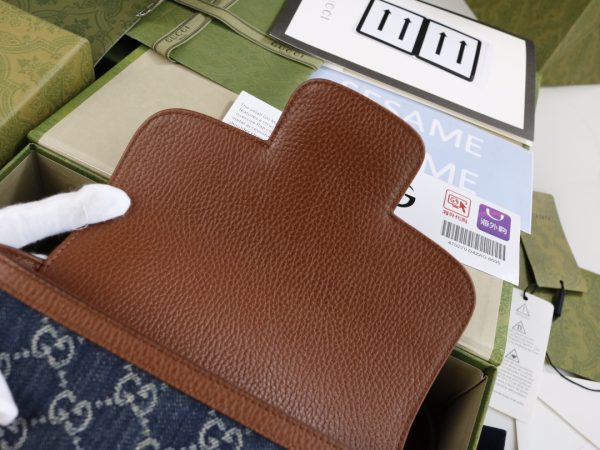 i1625728386_5733_6 The GG horseclip 1955 series mini handbag adds a mix and match style to this retro style collection