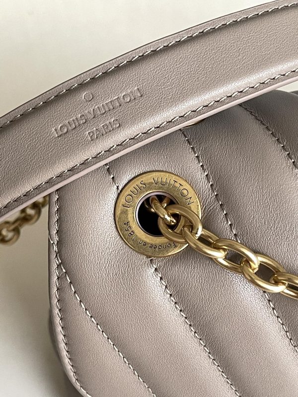 i1628427879_6038_5 LV New Wave Chain Bag