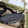 This waist bag is made of beige and ebony GG Supreme canvas