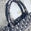 i1646120607_1578_4 This Book Tote handbag was designed by Maria Grazia Chiuri, Creative Director of Dr Women's Wear