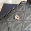 i1653627462_5521_6 Paired with Dior grey smooth leather, magnetic flip cover, and hidden zipper pocket, it can safely store daily necessities. Paired with adjustable "CHRISTIAN DIOR" logo jacquard shoulder straps, it can be worn over the shoulder or diagonally.