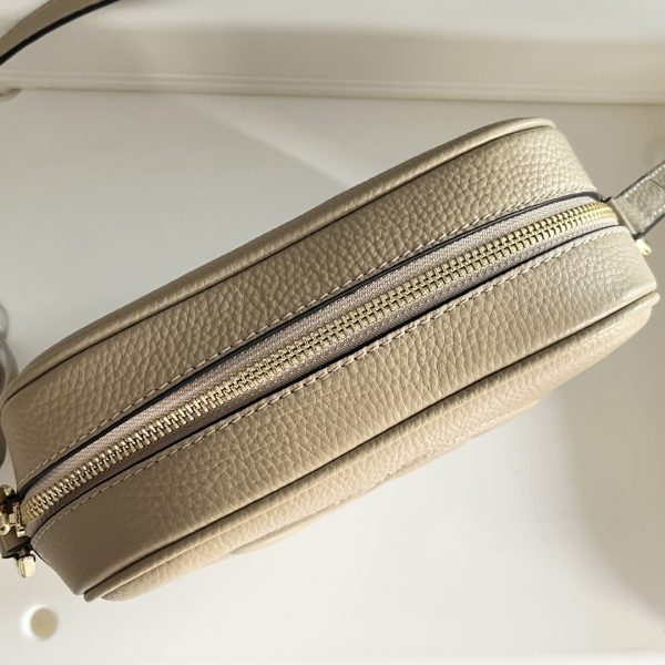 i1666863777_7227_6 GG Disco SOHO Camera Bag Classic will never go out of style embossed double G with leather tassels The top layer of cowhide is super soft