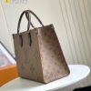 i1695491705_1032_1 Onthego Medium Handbag