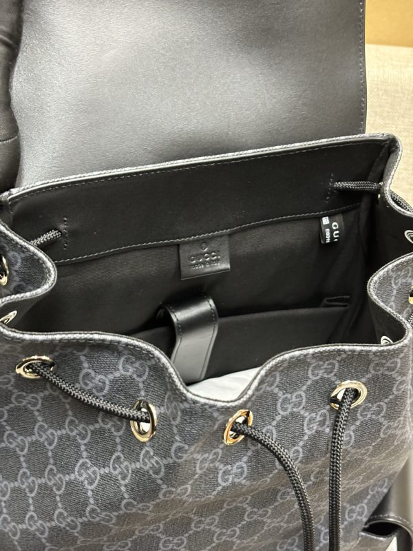 GUCCI Signature leather classic backpack
