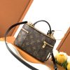 i1719217945_93_5 Vanity Chain Pouch handbag