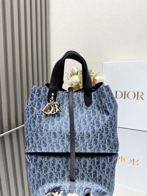 i1720371096_1304_0 medium size 💙 Dior Toujours denim blue cloth handbag