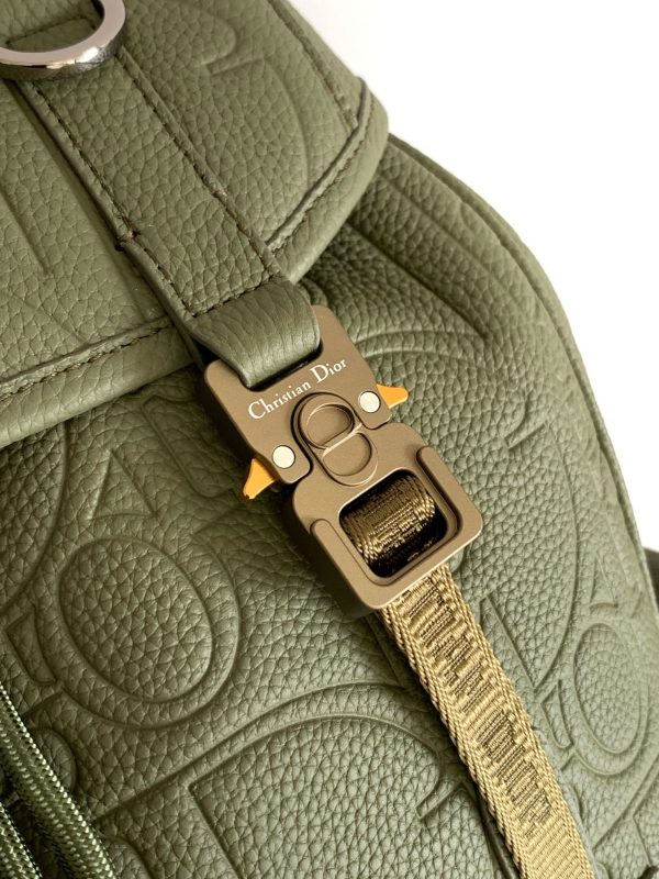 i1726160716_6509_0 This Dior Hit The Road flip backpack blends modern style with Dior's haute couture spirit