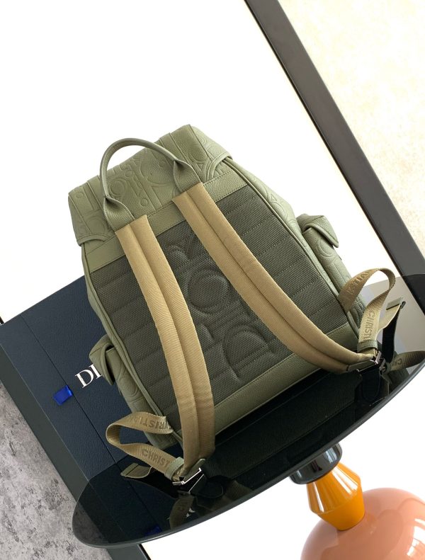 i1726160717_9150_7 This Dior Hit The Road flip backpack blends modern style with Dior's haute couture spirit