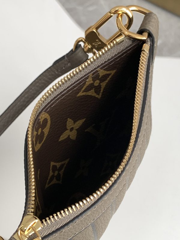 i1728795680_1114_7 Multi Pochette Accessories handbag