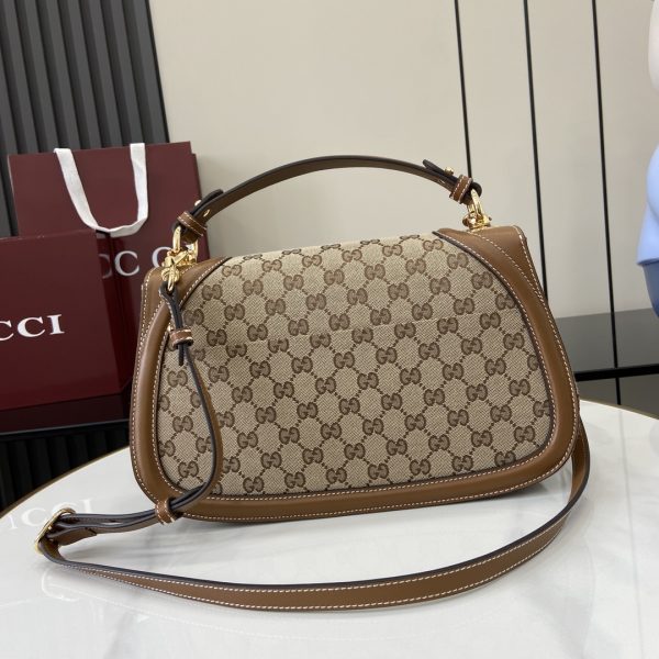 i1729404800_1438_0 The new Gucci Blondie handbag collection is adorned with the brand's iconic logo, which first appeared in the early 1970s