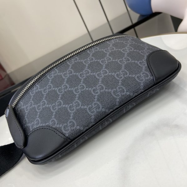 i1740732641_4960_0 The all-new GG Emblem series of men's travel items reinterpret the brand's timeless elegance and exquisite craftsmanship