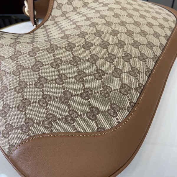 i1741858251_9808_0 Presenting the Gucci Body Double Lock Handbag Collection,