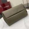 i1744395296_336_1 Gucci Softbit Series Shoulder Craftsmanship Incorporates Large Half Horseneck Buckle Design, Brand Classic Equestrian Style