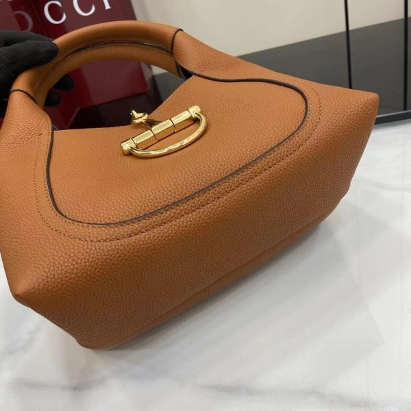 i1744525418594_1202_0_4 Gucci Softbit Series Shoulder Craftsmanship Incorporates Large Half Horseneck Buckle Design, Brand Classic Equestrian Style