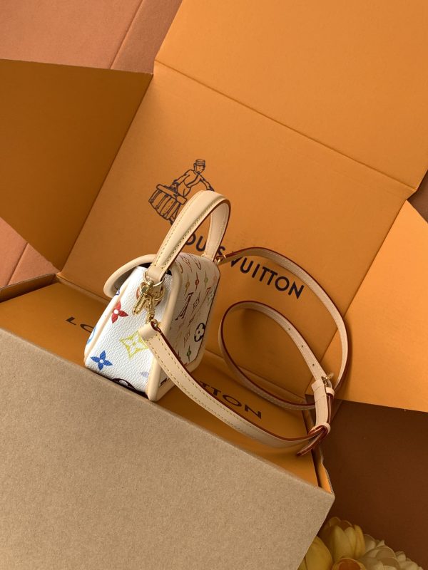 i1744601289_7220_1 Nano Diane handbag