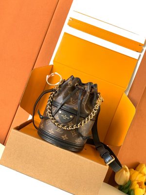 CANO É handbag