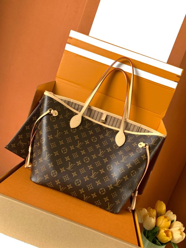i1745316401_972_1 Neverfull Medium Handbag