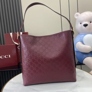 i1754818323091_8490_0_2 The GG Emblem series reinterprets the brand's timeless elegance and exquisite craftsmanship