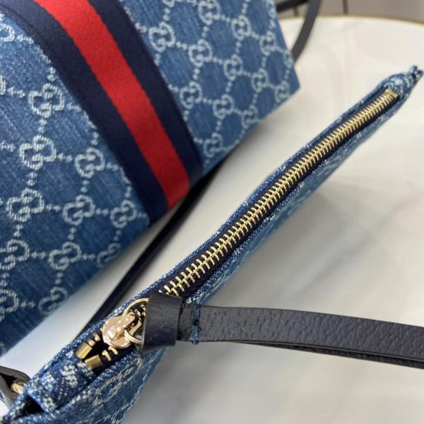 i1757313521202_2860_0_7 Gucci Giglio collection launches a smaller version. This tote bag made its debut at the brand's 2026 early spring fashion show in Florence