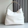The Gucci Beatrix handbag series is crafted with black cowhide material and is meticulously crafted