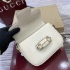 i1760515503512_8914_0_7 The Gucci Horsebit shoulder bag reproduces the brand's equestrian style design, incorporating light gold details and smooth soft leather