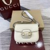 i1760515507310_3047_0_0 The Gucci Horsebit shoulder bag reproduces the brand's equestrian style design, incorporating light gold details and smooth soft leather