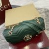 i1761476599754_2053_0_3 The GGMarmont series ingeniously integrates styling accessories and cut chain straps, selecting soft leather to create a bag shape with soft lines