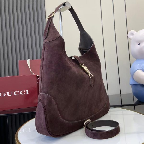 i1762713298731_8596_0_1 Gucci Jackie 1961 collection launches a soft shoulder bag style