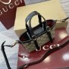 i1763104985334_9_0_3 The GG Emblem series presents a variety of modern and stylish women's small leather items with ingenuity