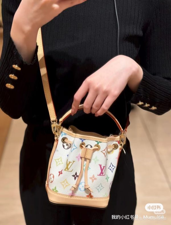 i1768337067399_9879_0_0 LV x TM NANO NO É handbag