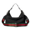 GG2026 autumn/winter collection, Beatrix series handbags adopt a casual silhouette, with iconic buckle details on the shoulder straps