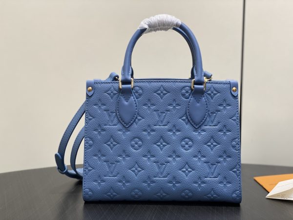 i1774295808572_2816_0_0 The OnTheGo small handbag is made of Monogram Empreinte sn leather
