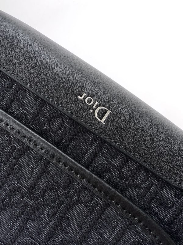 This Dior Jett messenger bag was created by Jonathan Anderson for his Dior debut collection