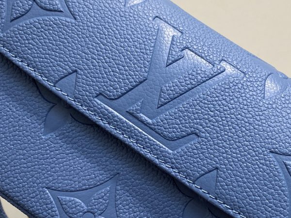 i1775506431727_4385_0_4 This Wallet on Chain Ivy handbag