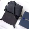 This Rider2.0 waist pack is a practical and modern style
